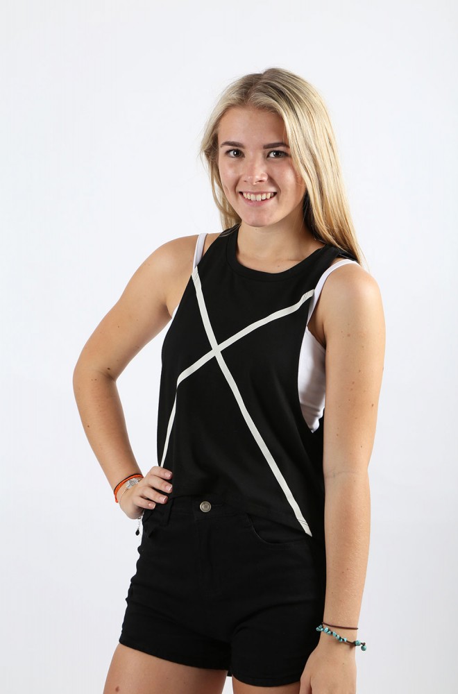 x marks the spot muscle tee